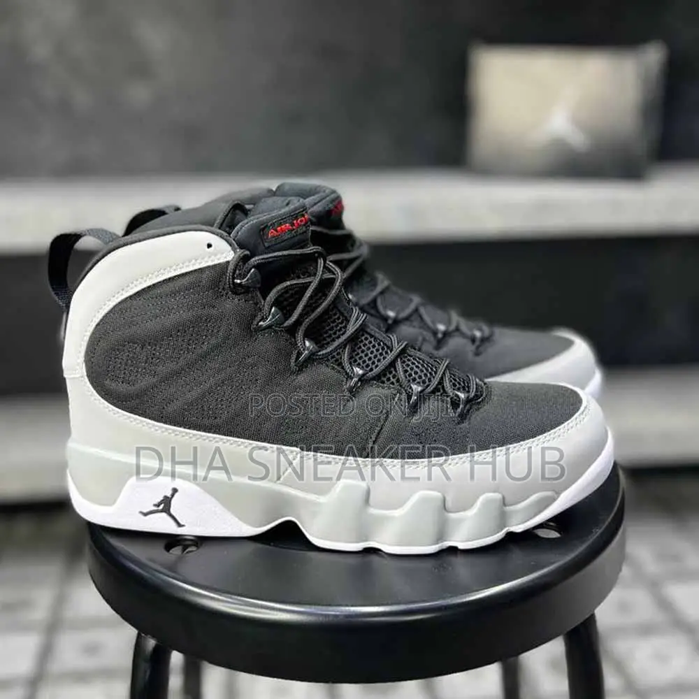 Air Jordan 9 Fashion Sneakers