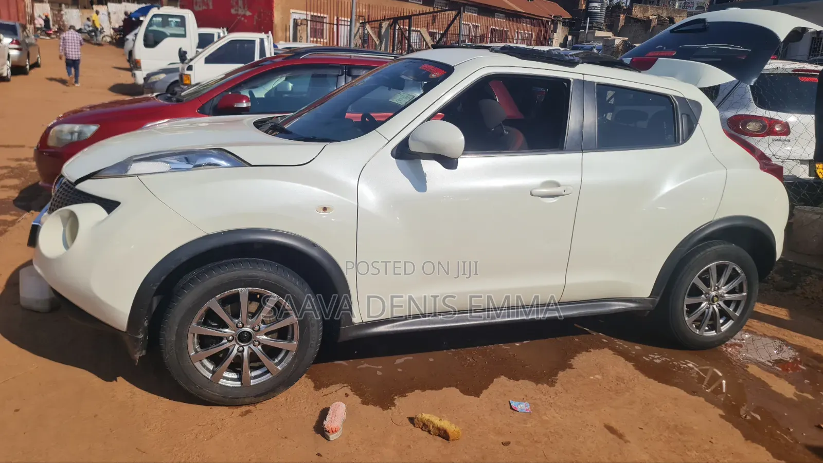 Nissan Juke 2011 White
