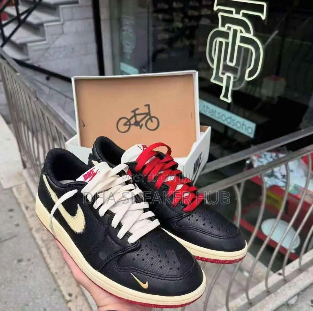 Air Jordan 1 Low Bike Trendy Sneakers