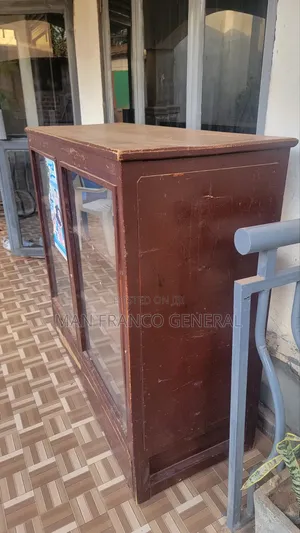 Wooden Shop Display Counter