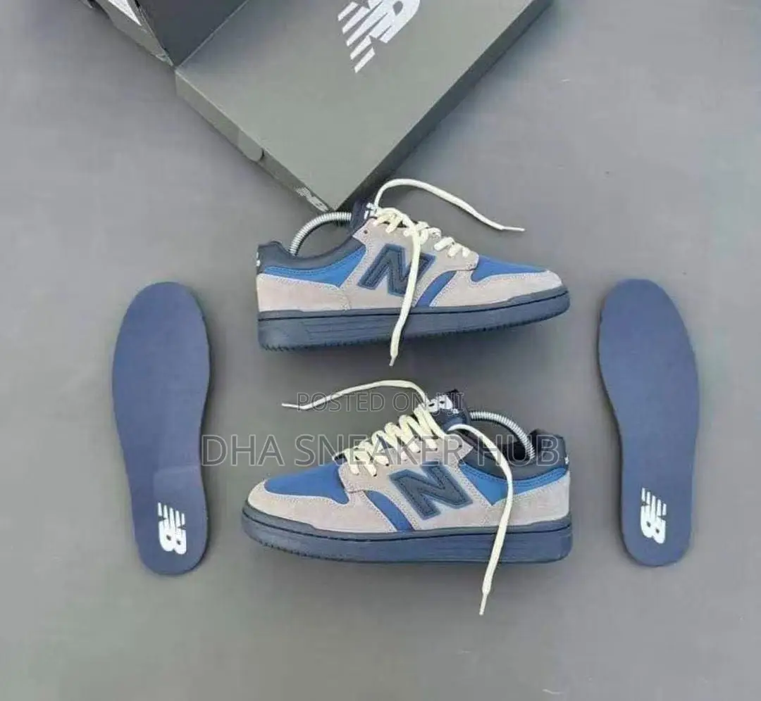 New Balance Low Top Fashion Sneakers