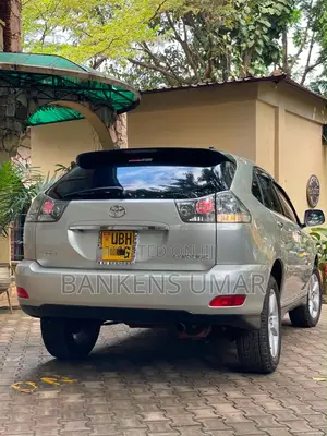 Toyota Harrier 2009 Silver