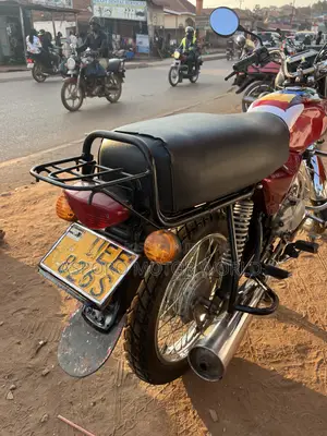 Bajaj Boxer 100 2021 Red