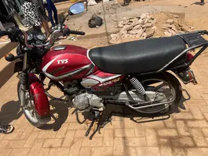 TVS HLX 125 2022 Red