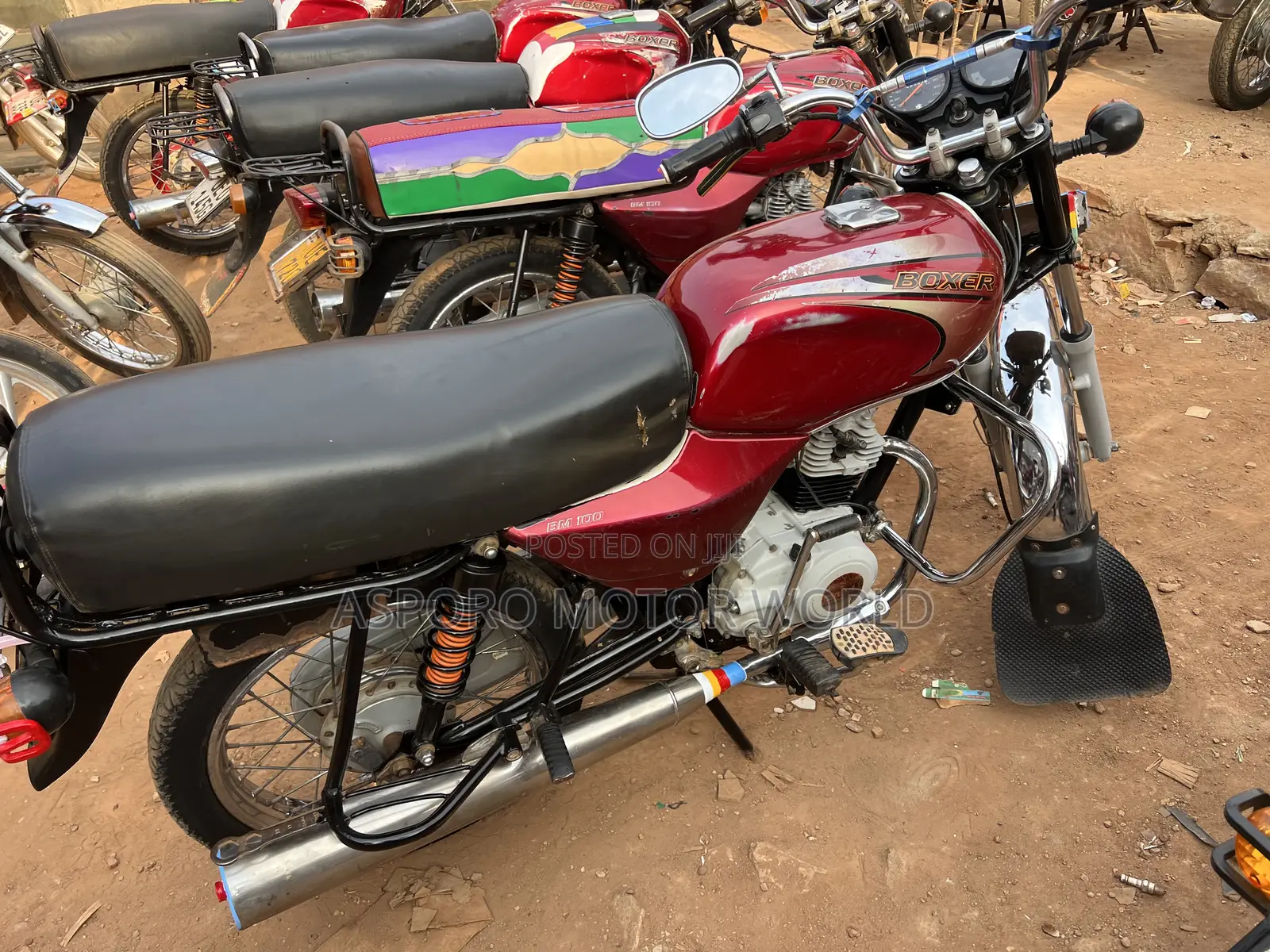Bajaj Boxer 100 2022 Red