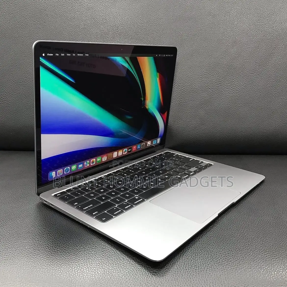 Laptop Apple MacBook Air 2020 8GB Intel Core i5 SSD 256GB