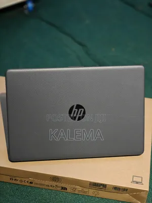 New Laptop HP 250 G8 8GB Intel Core i5 SSD 256GB