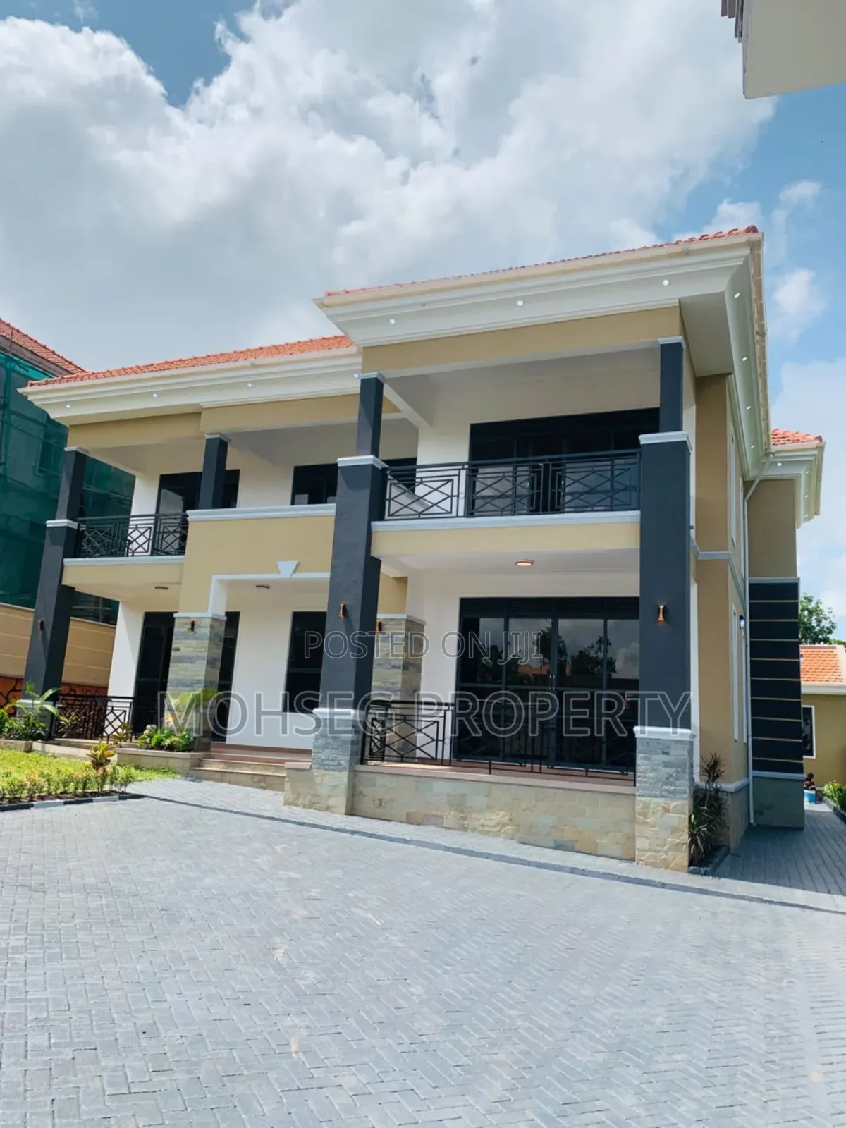 Furnished 5bdrm House in Central Division for sale