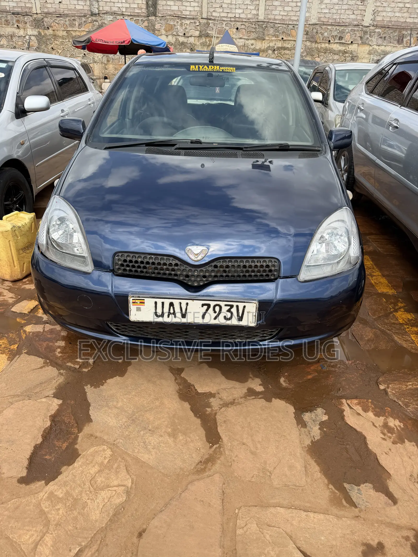 Toyota Vitz 1.3 AWD 3dr 2004 Blue
