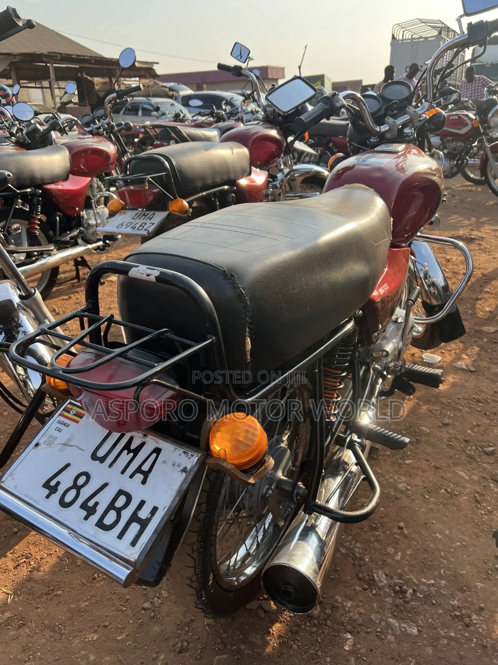 Bajaj Boxer 100 2026 Red