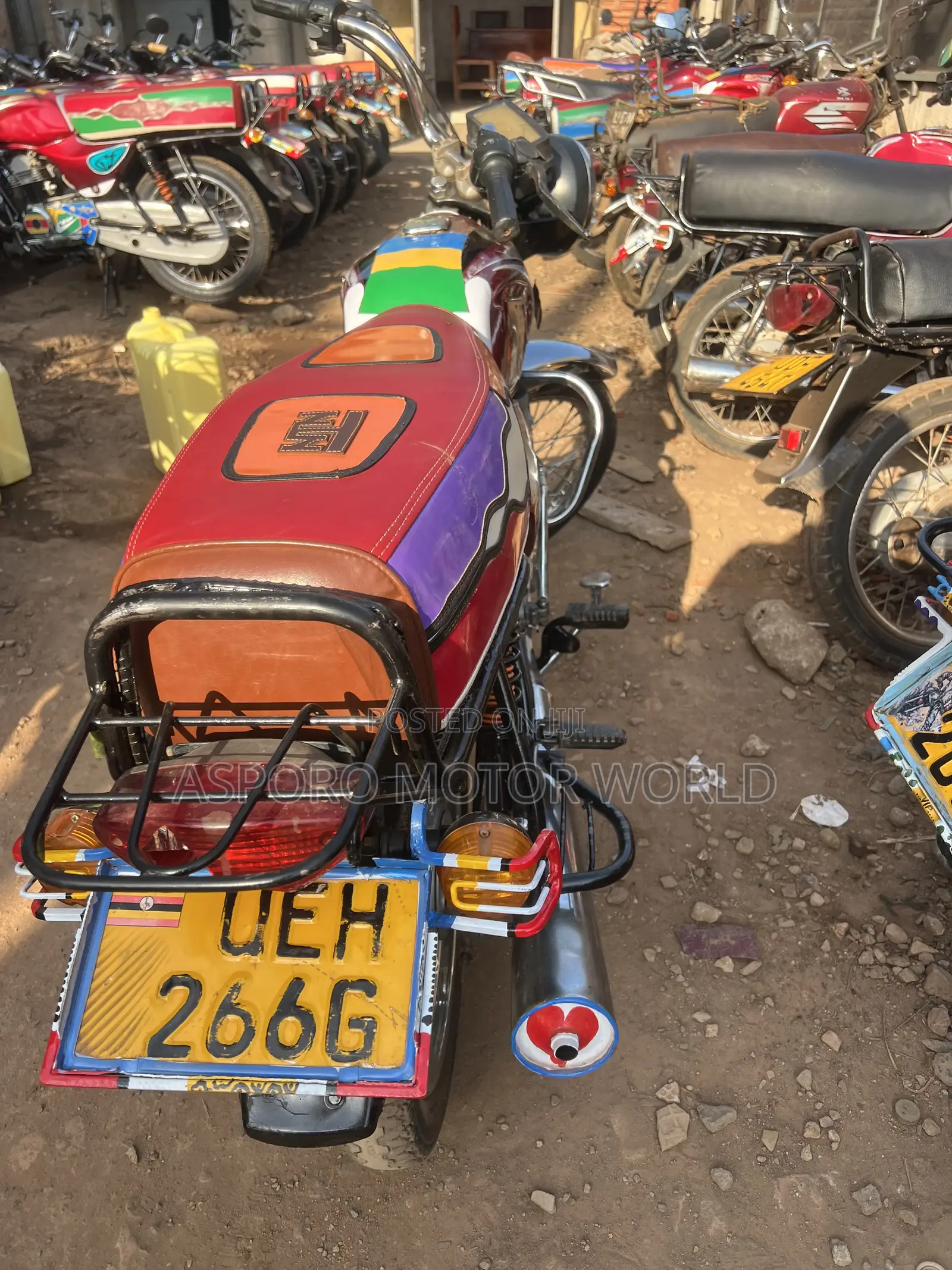 Bajaj Boxer 100 2019 Red