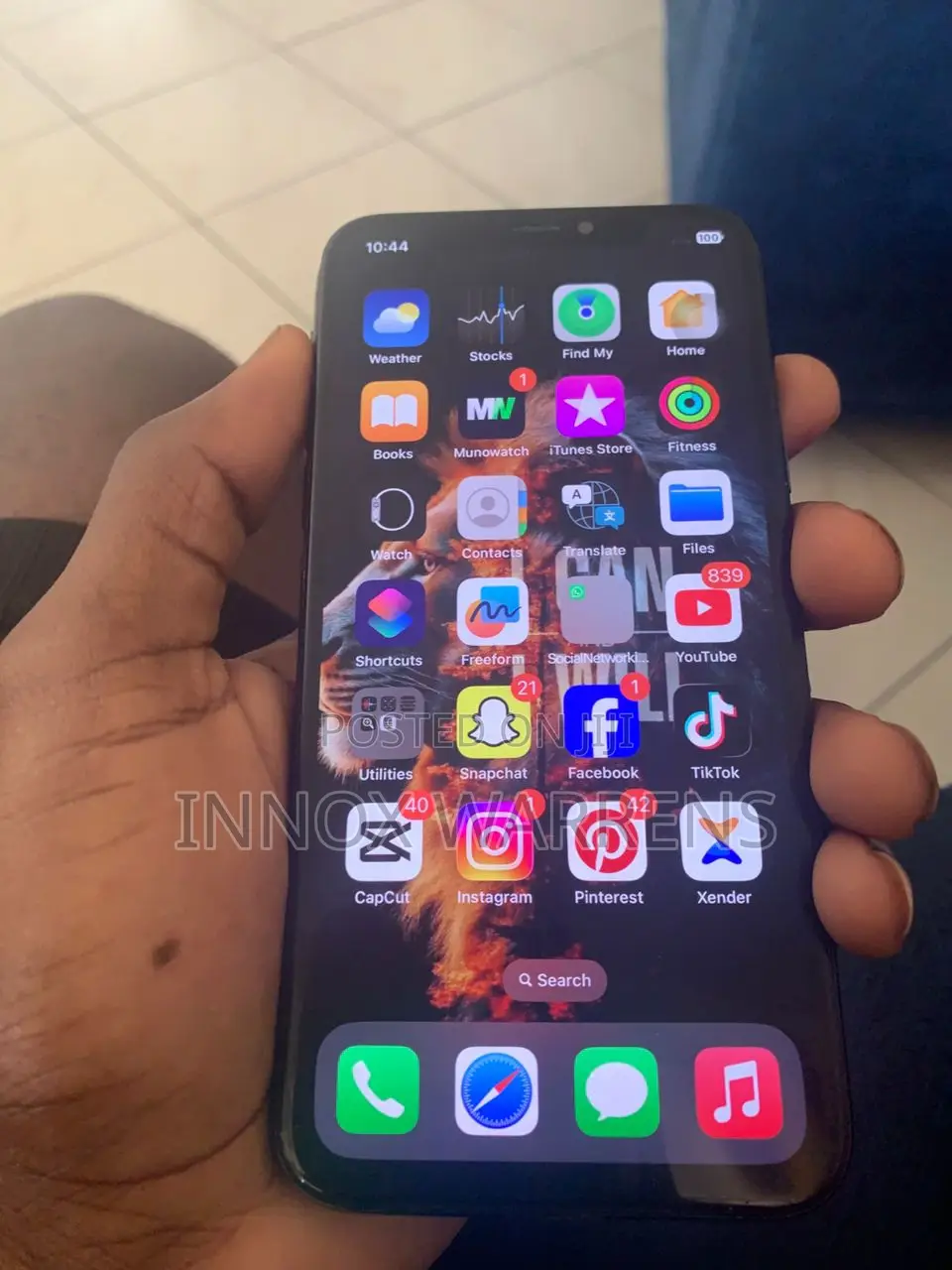 Apple iPhone X 64 GB Gray