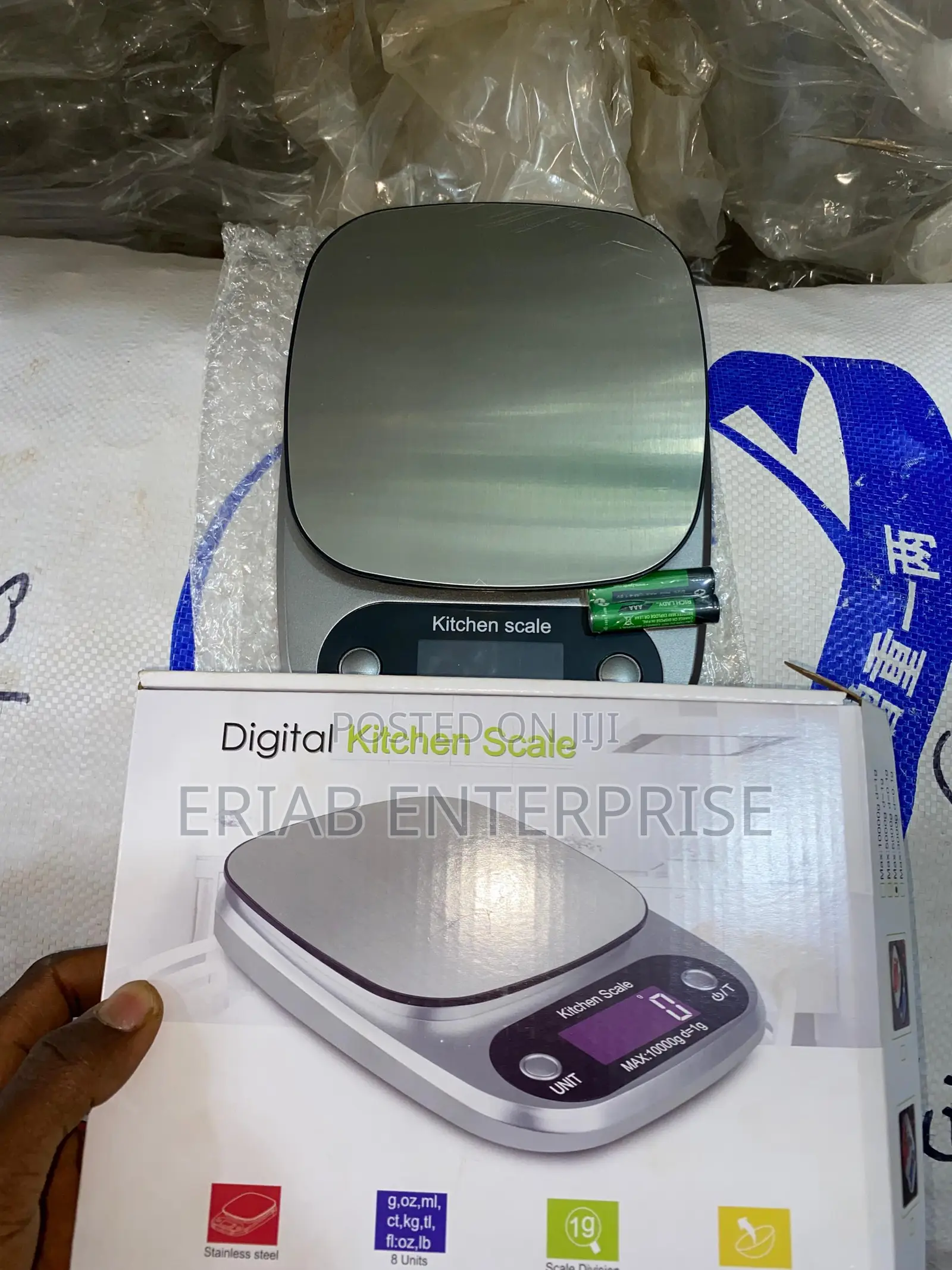Electronic Compact Scale