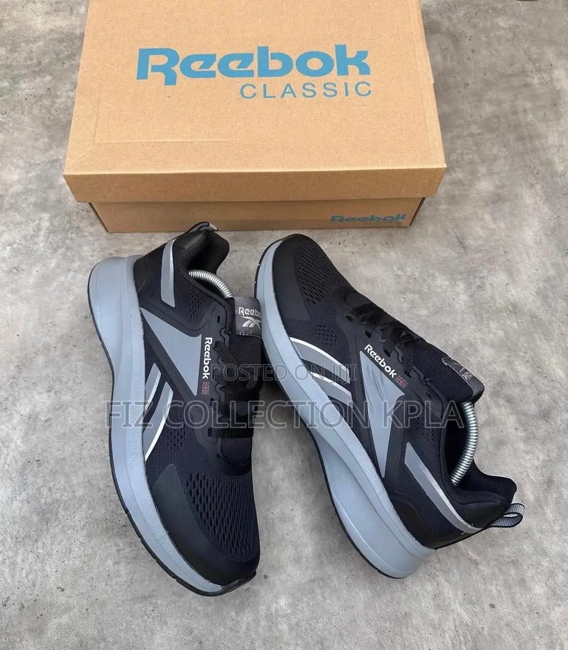Original Reebok Pulse Runner Black Grey Running Shoes