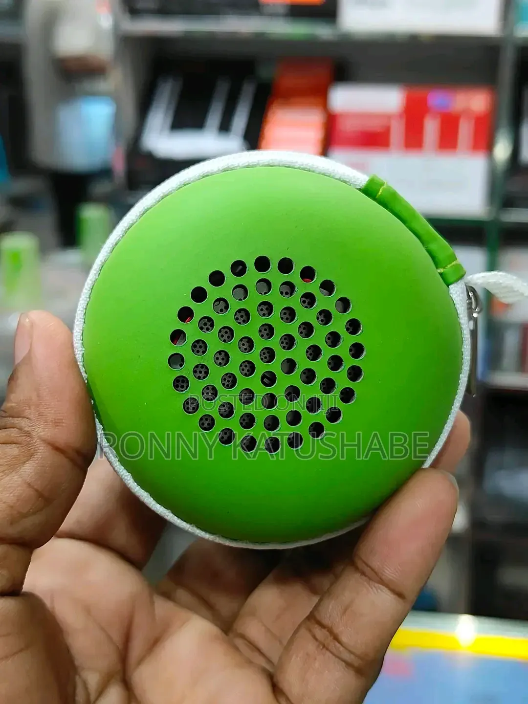 Ewa.Mini Portable Speaker 1