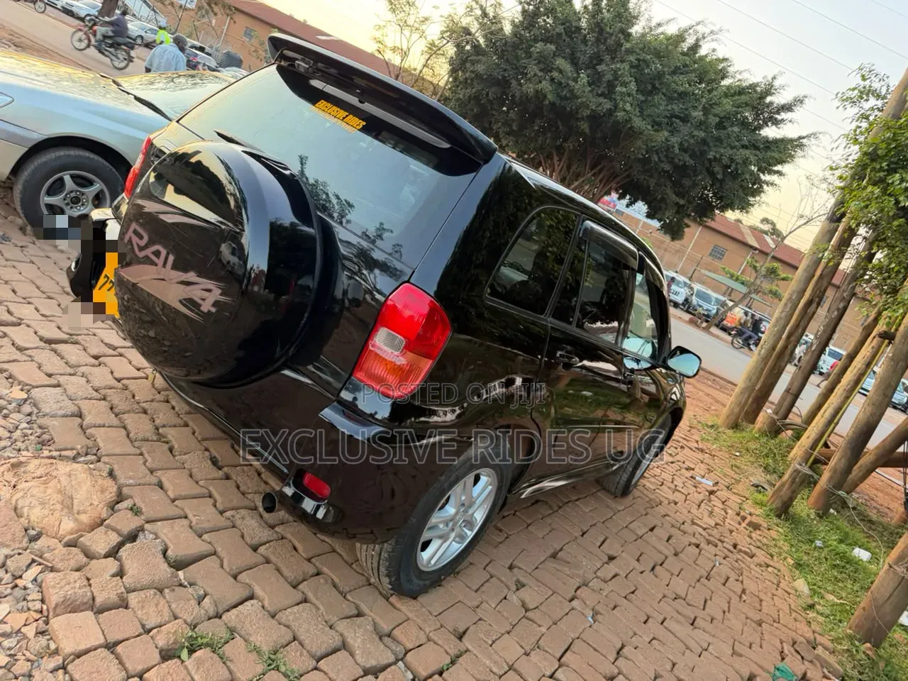 Toyota RAV4 1.8 2005 Black