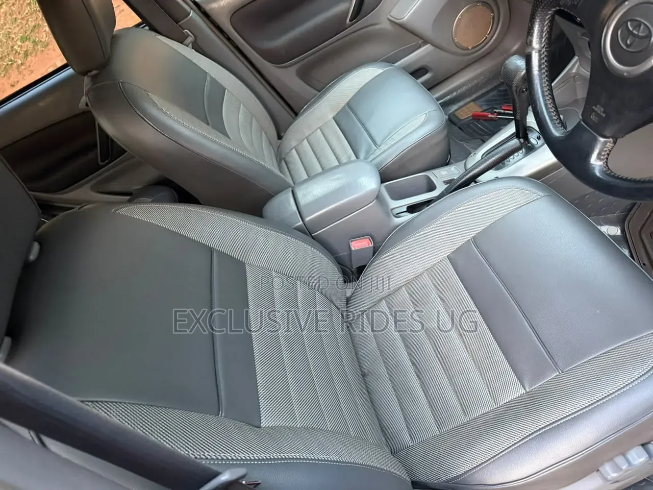 Toyota RAV4 1.8 2005 Black