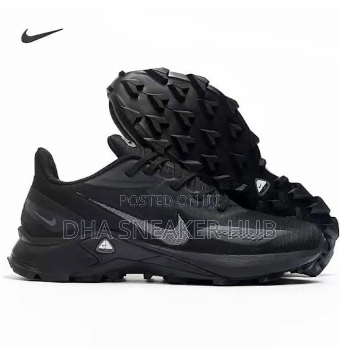 Nike Premium Black Sneakers