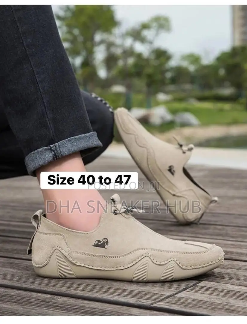 Simple Everyday Sneakers Light Brown
