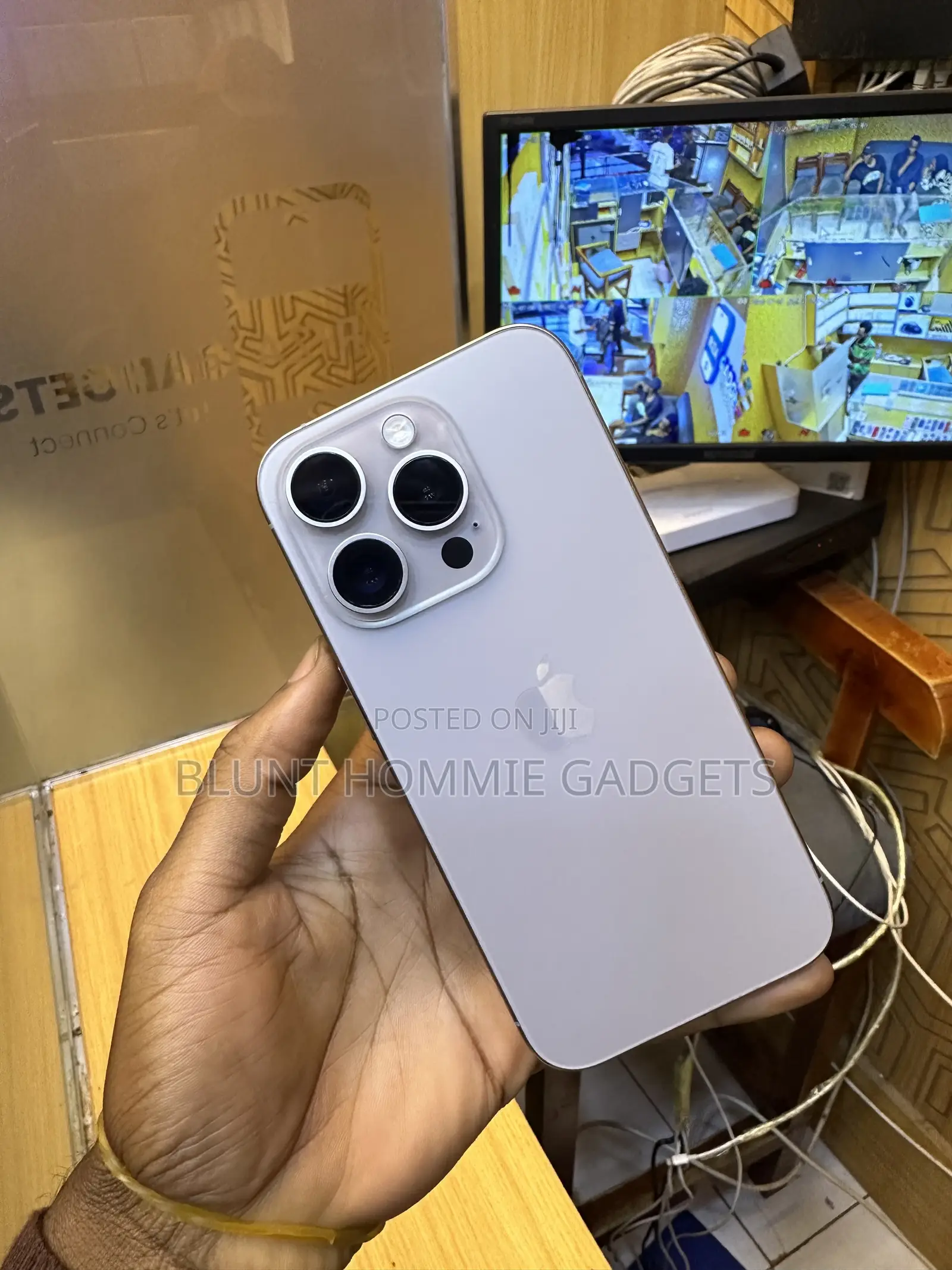 Apple iPhone 15 Pro 128 GB Gray
