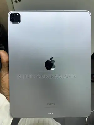 Apple iPad Pro 12.9 (2022) 128 GB Gray