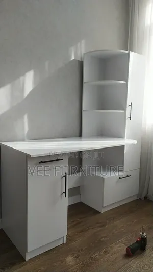 Modern Study Desk