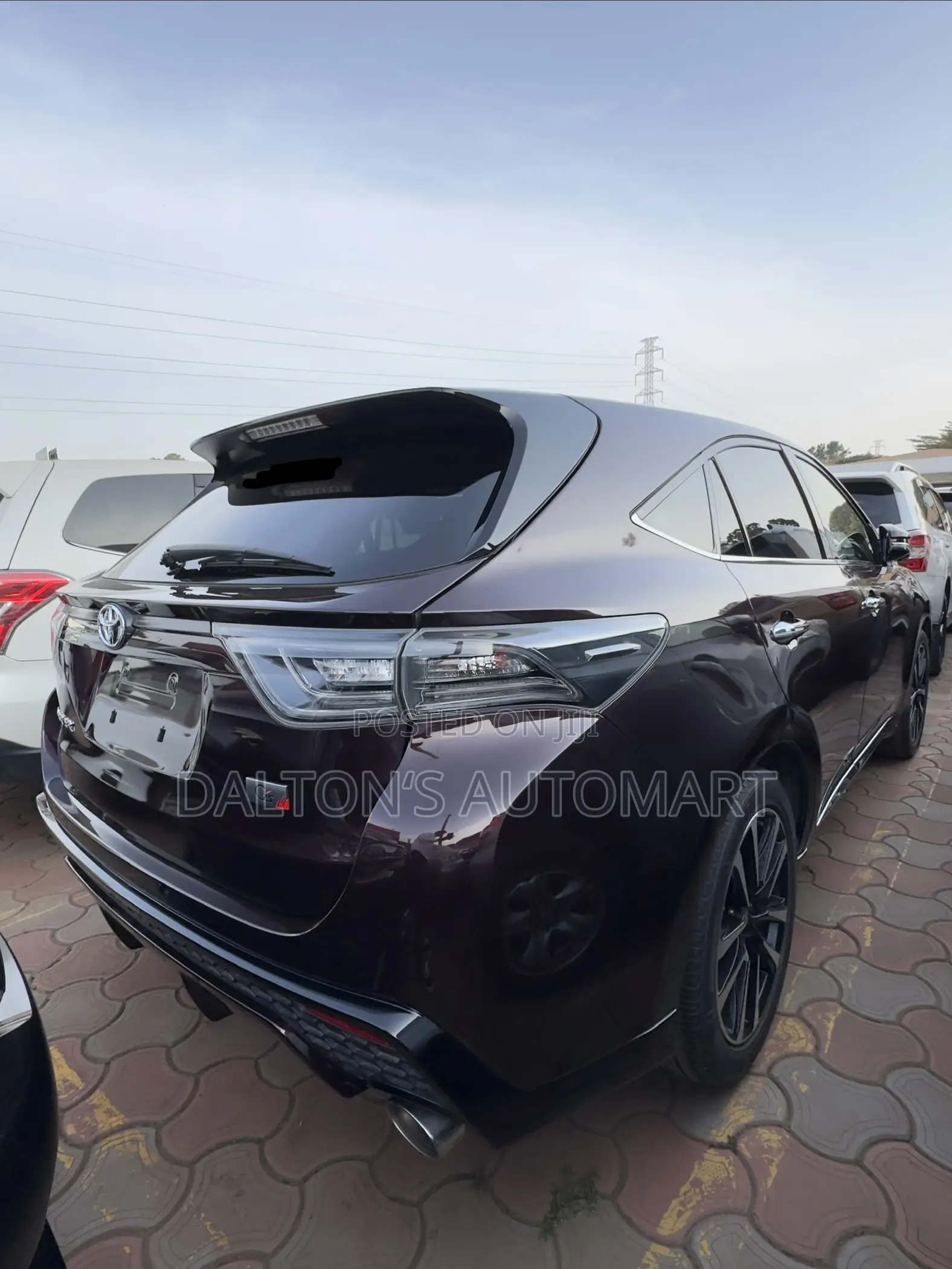 Toyota Harrier 2.0 Turbo GR Sport 2017 Maroon