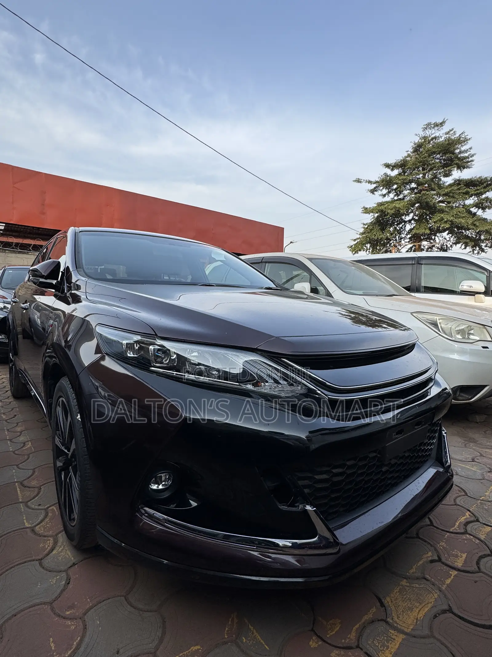 Toyota Harrier 2.0 Turbo GR Sport 2017 Maroon