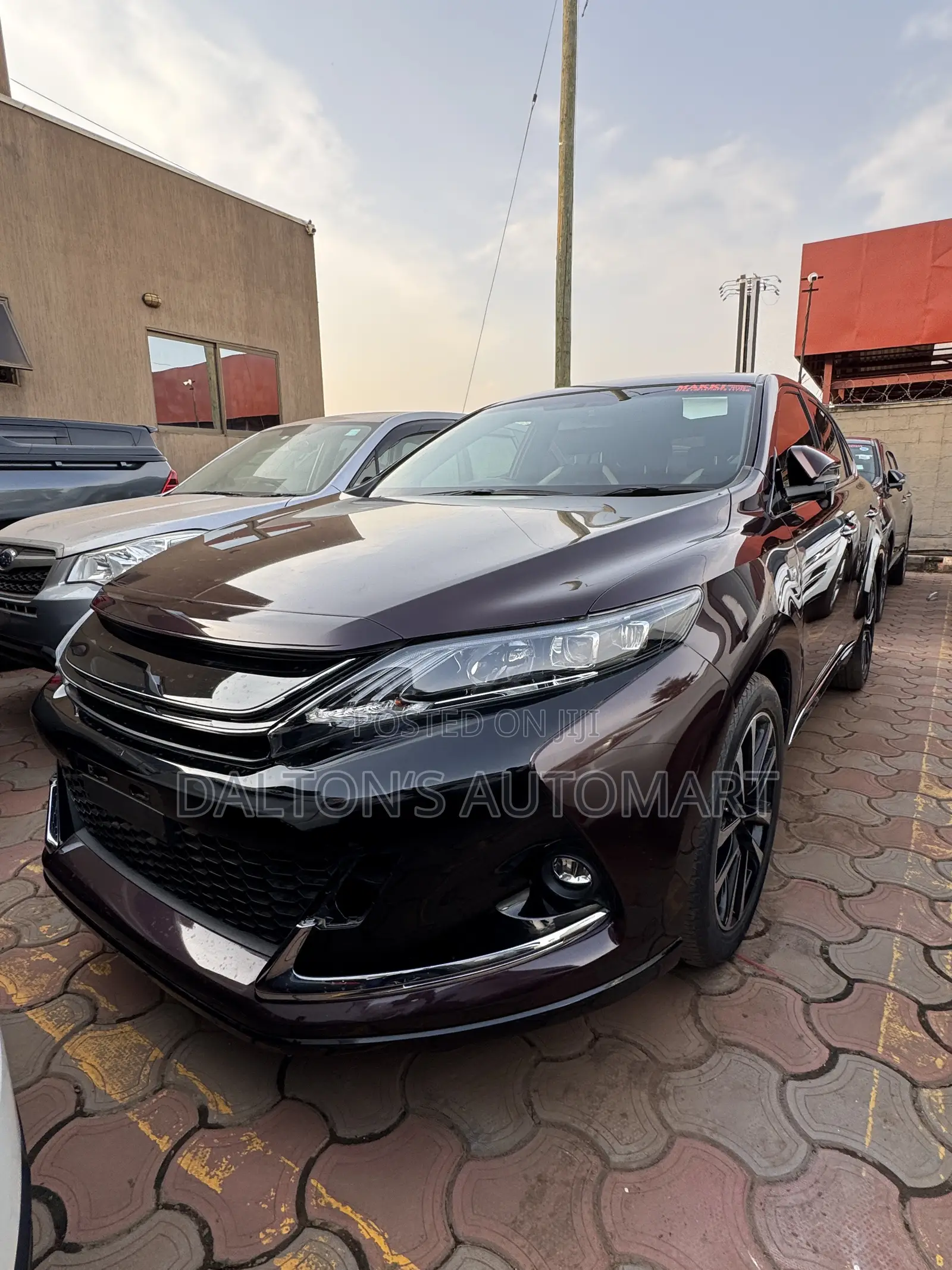 Toyota Harrier 2.0 Turbo GR Sport 2017 Maroon
