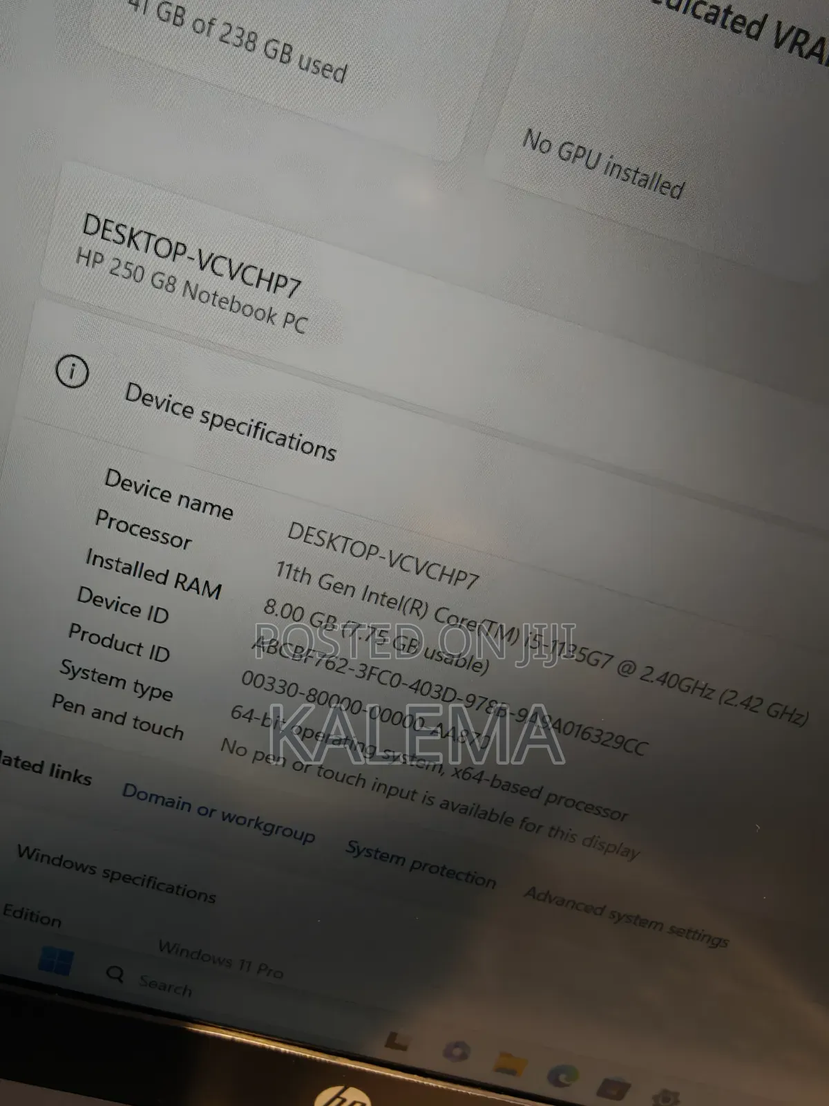 Laptop HP 250 G10 8GB Intel Core i5 HDD+SSD 256GB