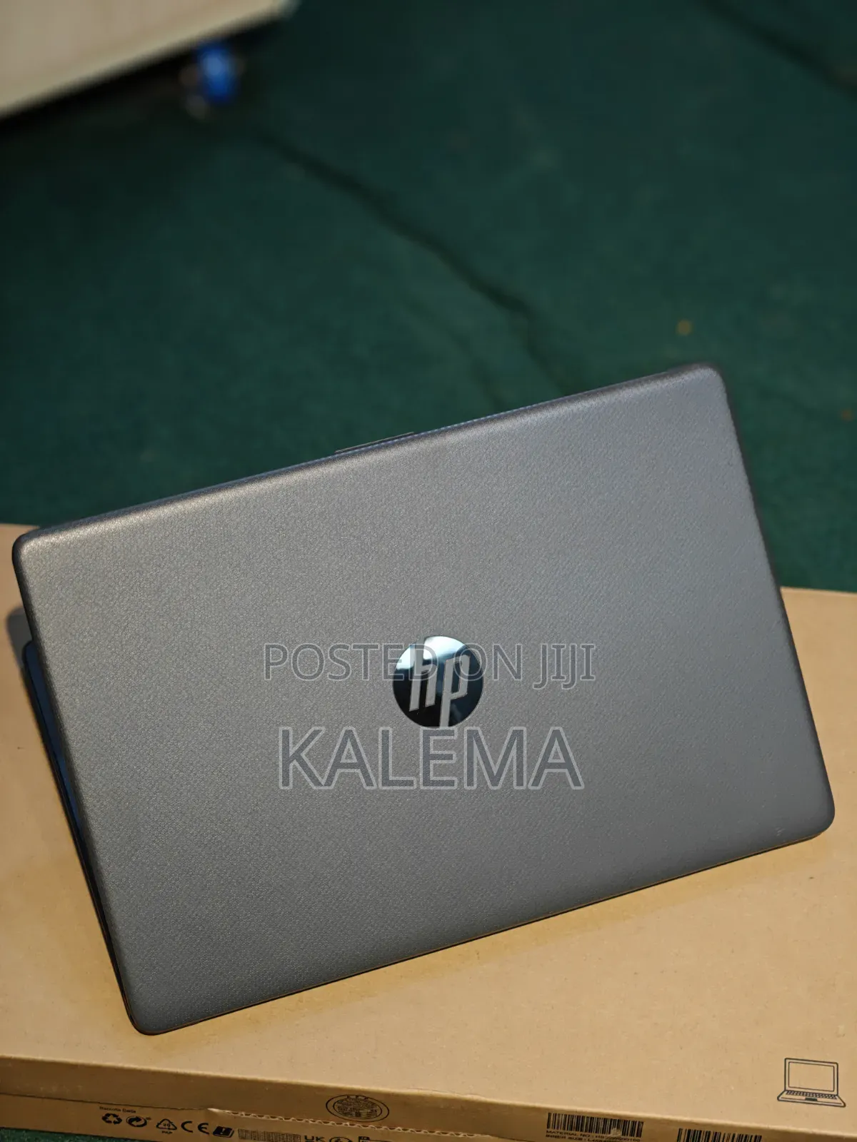 Laptop HP 250 G10 8GB Intel Core i5 HDD+SSD 256GB