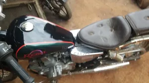 Honda 2005 Black