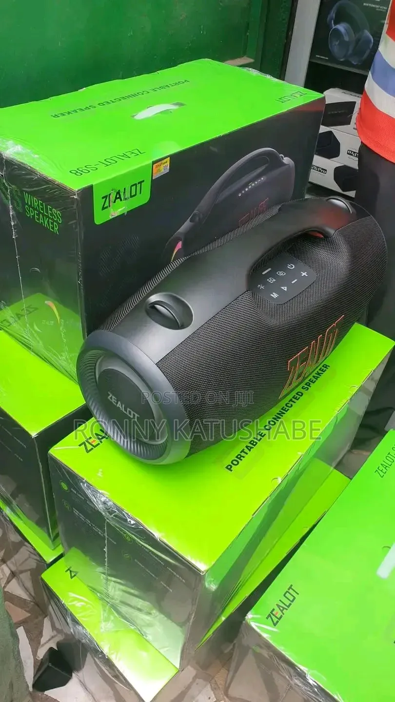 Zealot S89 Speaker With a Handle