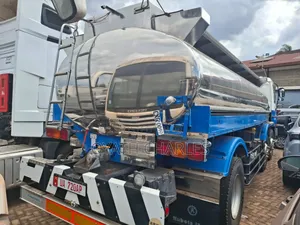 Isuzu Giga Milk Tanker