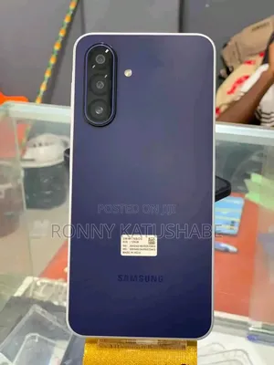 New Samsung Galaxy A17 256 GB Purple