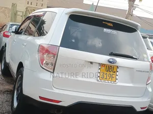 Subaru Forester 2.0D X 2010 White