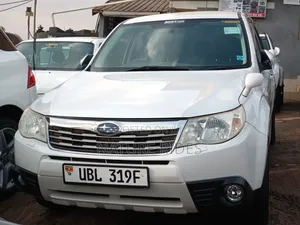Subaru Forester 2.0D X 2010 White