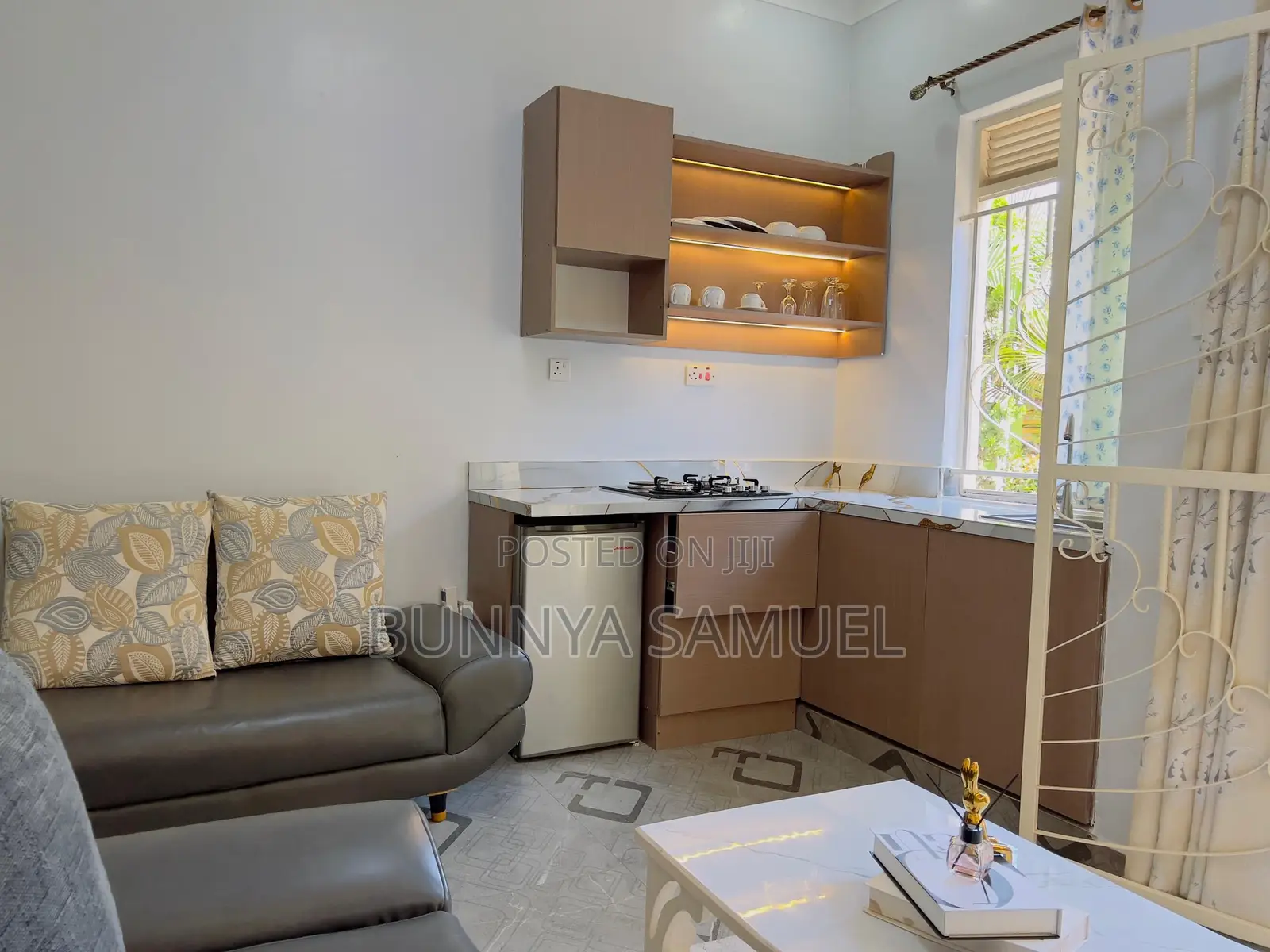 Furnished 1bdrm Apartment in Hillcrest Apartment, Central Division