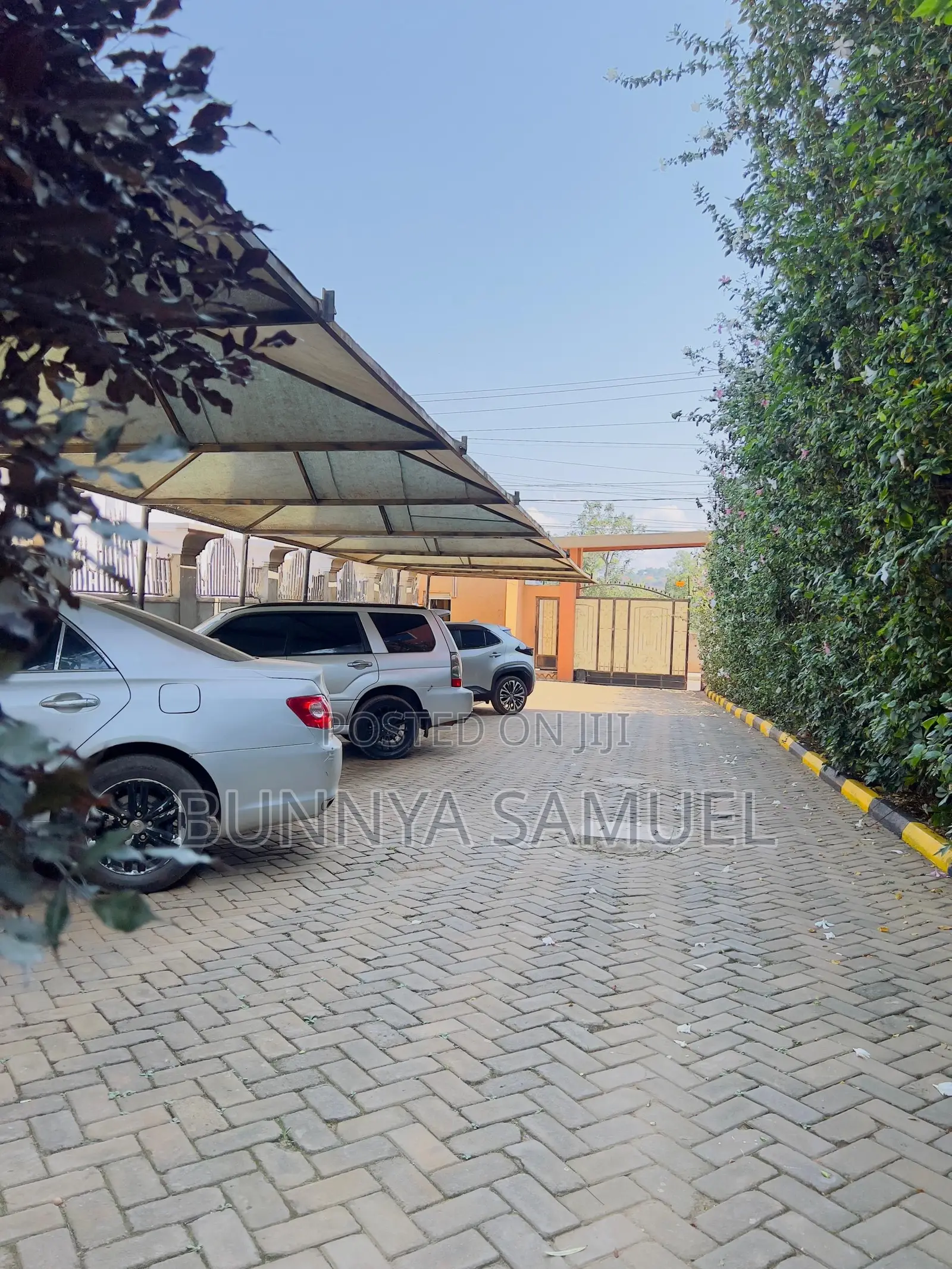 Furnished 1bdrm Apartment in Hillcrest Apartment, Central Division