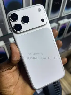 Apple iPhone 17 Pro Max 256 GB Silver