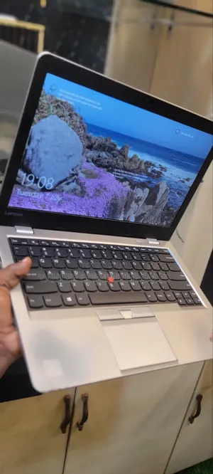 Laptop Lenovo 8GB Intel Core i5 SSD 256GB