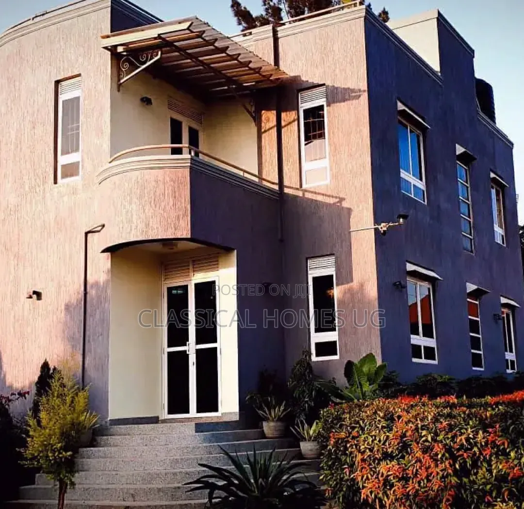 4bdrm Duplex in Muyenga, Central Division for rent