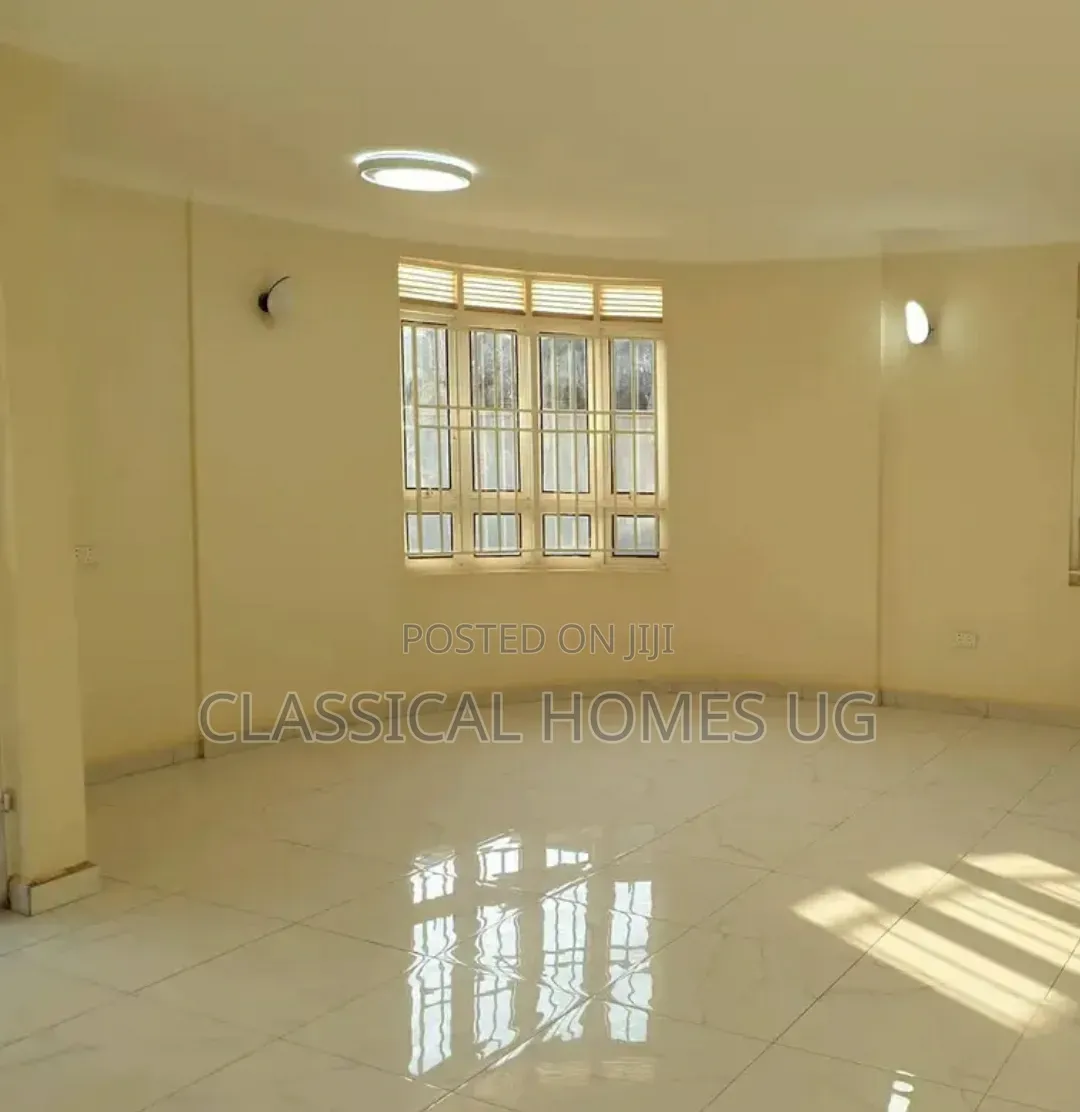 4bdrm Duplex in Muyenga, Central Division for rent
