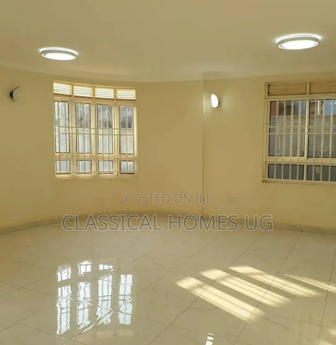 4bdrm Duplex in Muyenga, Central Division for rent