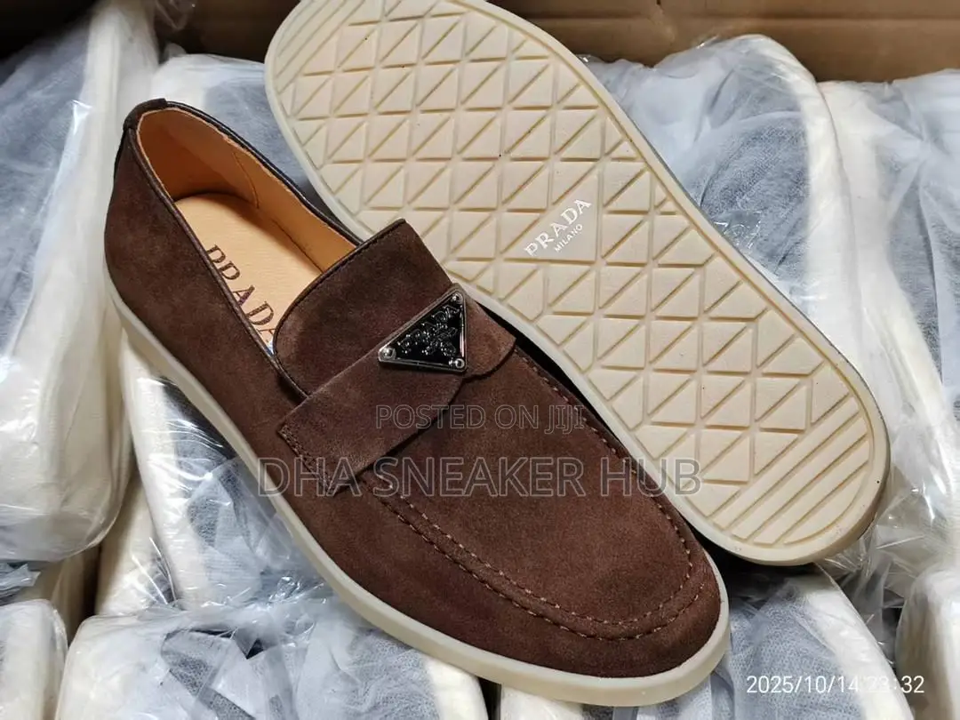 Elegant Suede Dress Loafers
