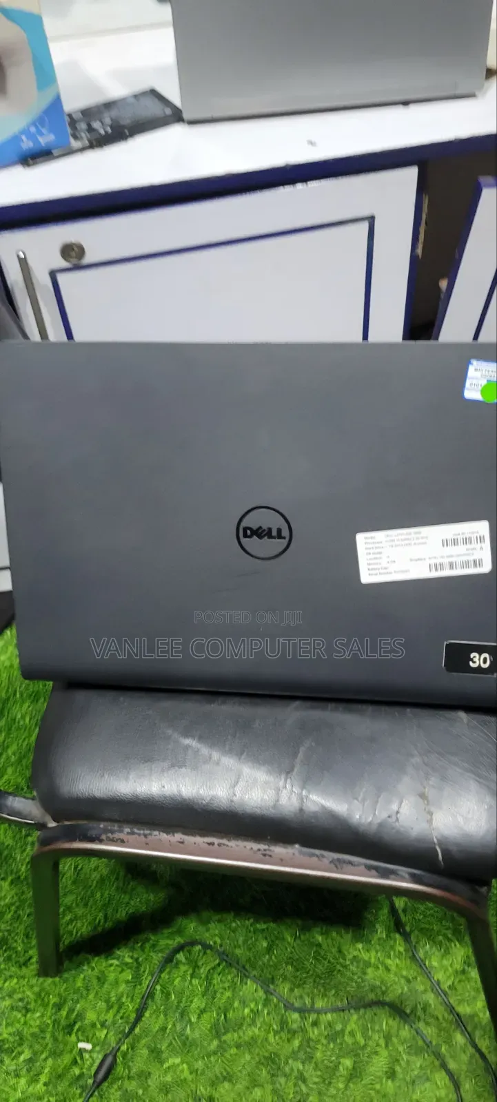 Laptop Dell Latitude 3350 8GB Intel Core i5 HDD+SSD 250GB