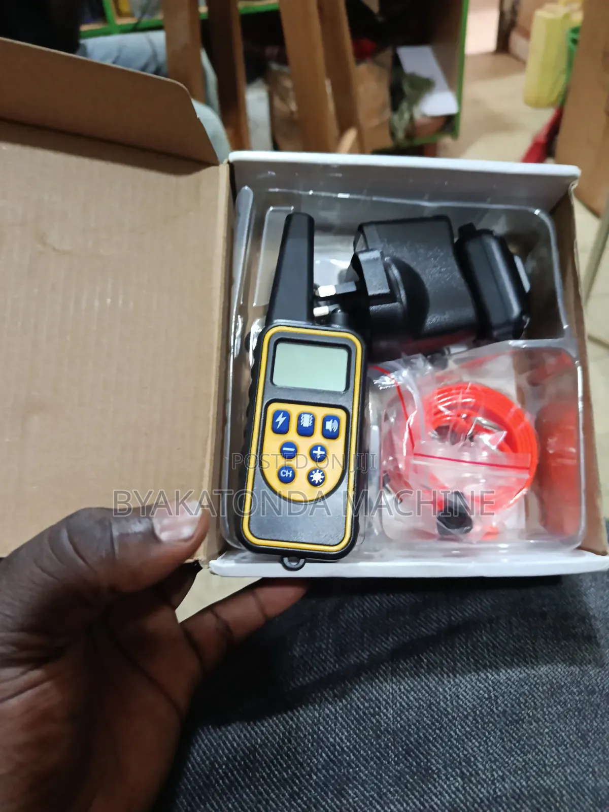 Rechargeable and Waterproof LCD Display