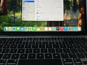 Laptop Apple MacBook Air 2022 M2 16GB Apple M2 SSD 512GB