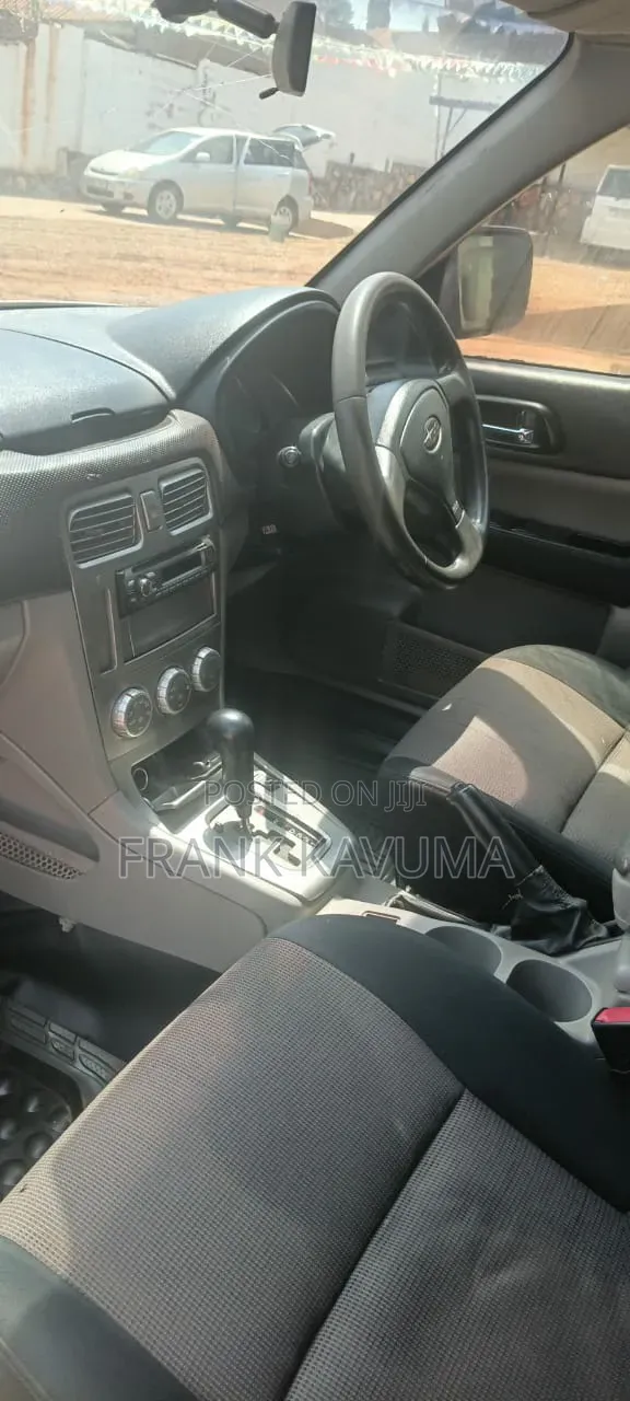 Subaru Forester 2005 Black