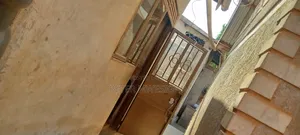 10bdrm House in Nabweru for sale